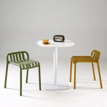 Новый пластиковый высокий табурет Домашний утолщенный Простой современный обеденный стол, скамейку Можно сложить, стул Легкий Маленький обеденный стул