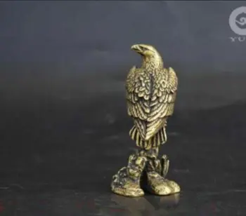 Китайская коллекция древнеазиатский архаизм старый латунный орел маленькая статуэтка кулон
