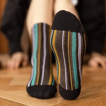 Разноцветные полосатые Винтажные носки для экипажа Harajuku, Корейская Вертикальная полоса, Цветная кайма, носки серии Forest, индивидуальность, стиль колледжа Soxs